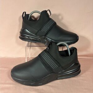 Larnmern Women's AirWalk Mercury Non Slip Waterproof Slip On Shoes SZ 7.5